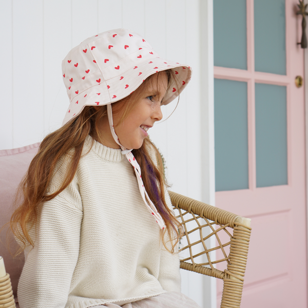 Petite Amour Cotton Bucket Hat-Kinnder