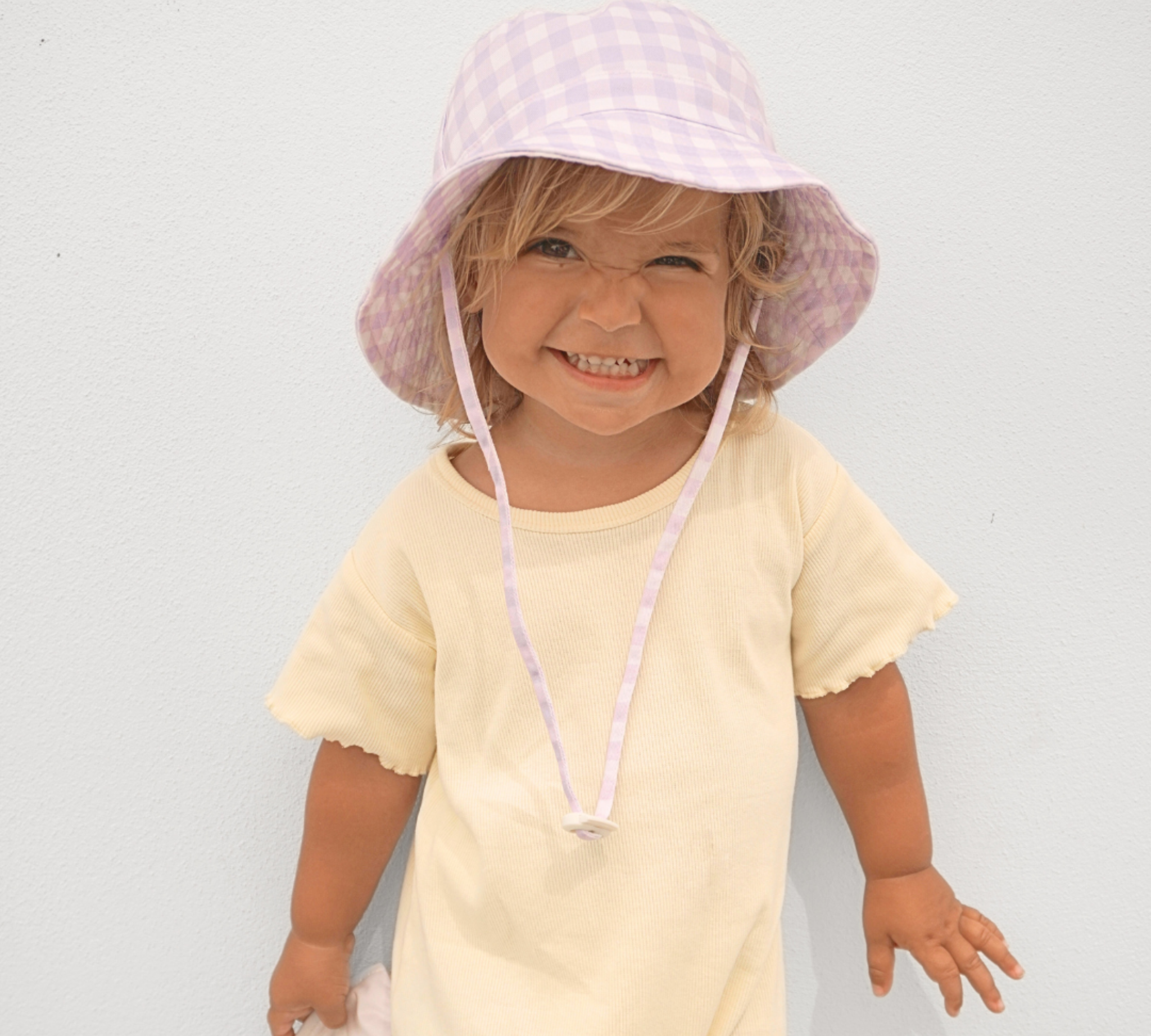lilac-gingham-bucket-1.png